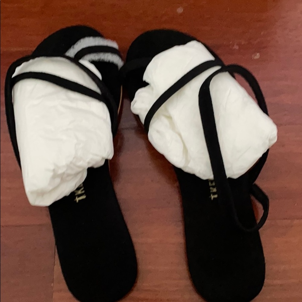Tkees Suede Sandals - New! Never worn!